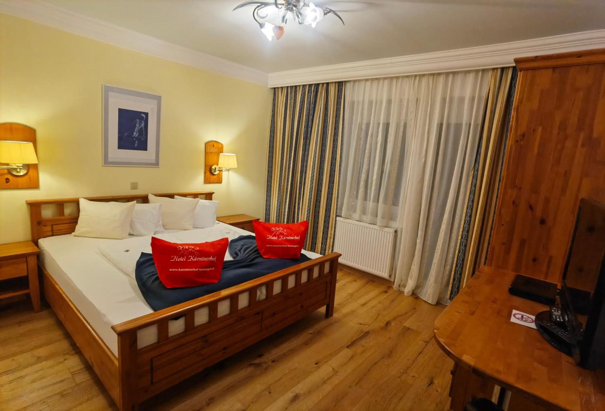 Hotel Kaerntnerhof & Suiten 3 普雷瑟格尔塞 外观 照片